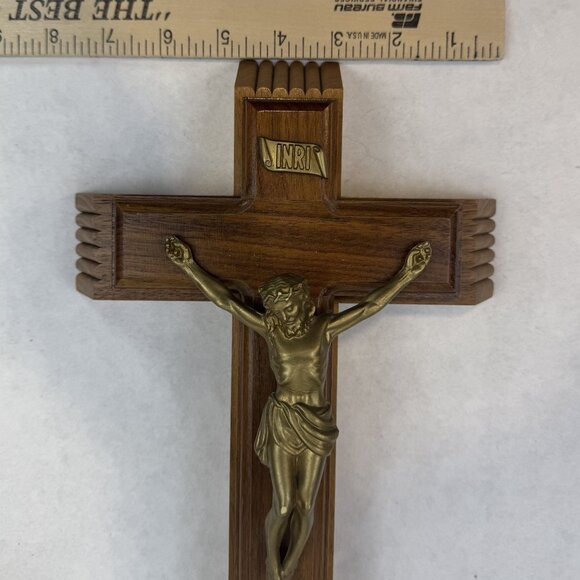 Vintage Crucifix Sick Call Set Walnut Wood Last Rights Cross Catholic INRI 13" - Picture 11 of 12